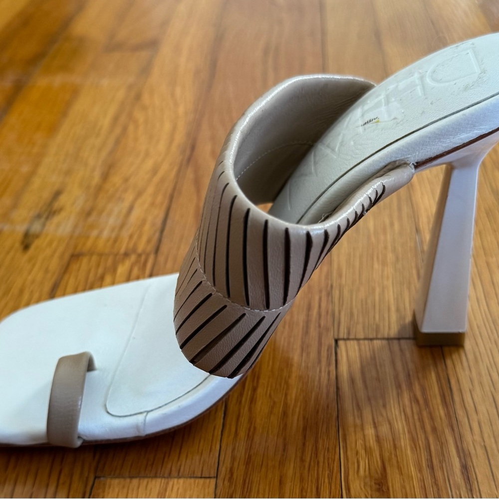 Deltan Kelsea beige braid leather toe loop heel Sandals, size 5.5 wedding party - Picture 3 of 13